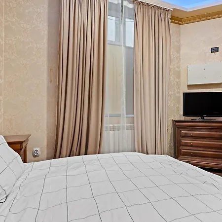Quiet Central Studio Near Cismigiu Park Apartment *